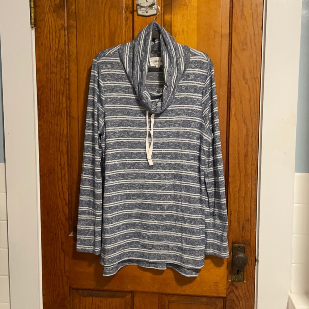 Olive + Oak Lidy Cowl Neck Hi Low Knit Top